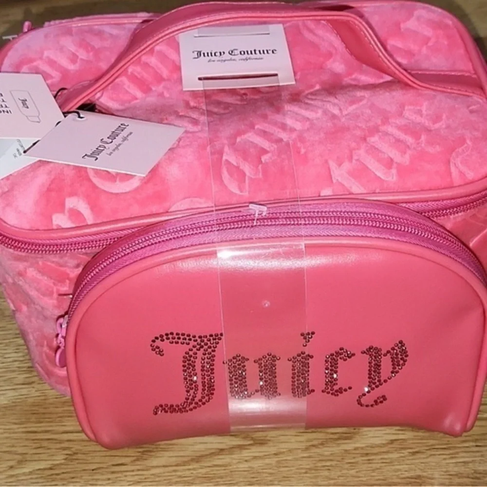 Juicy Couture Pink Women's Bag Set